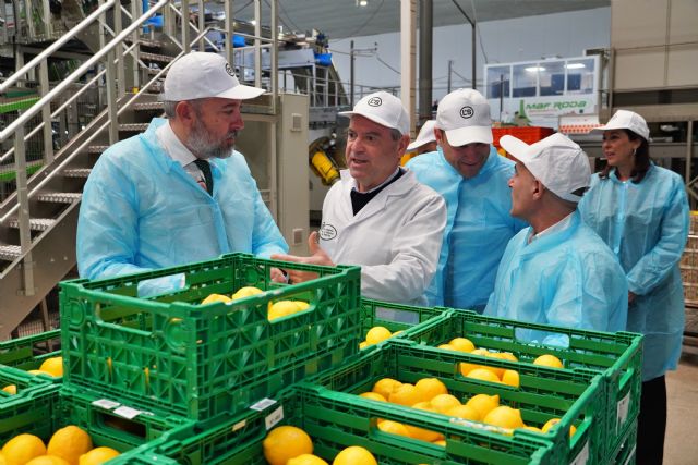 El Gobierno de Malta visita Santomera para conocer el funcionamiento del cooperativismo agrícola