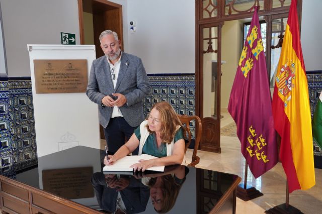 Cerca de un millar de personas visitan la renovada Casa Ayuntamiento de Santomera Cerca de un millar de personas visitan la renovada Casa Ayuntamiento de Santomera